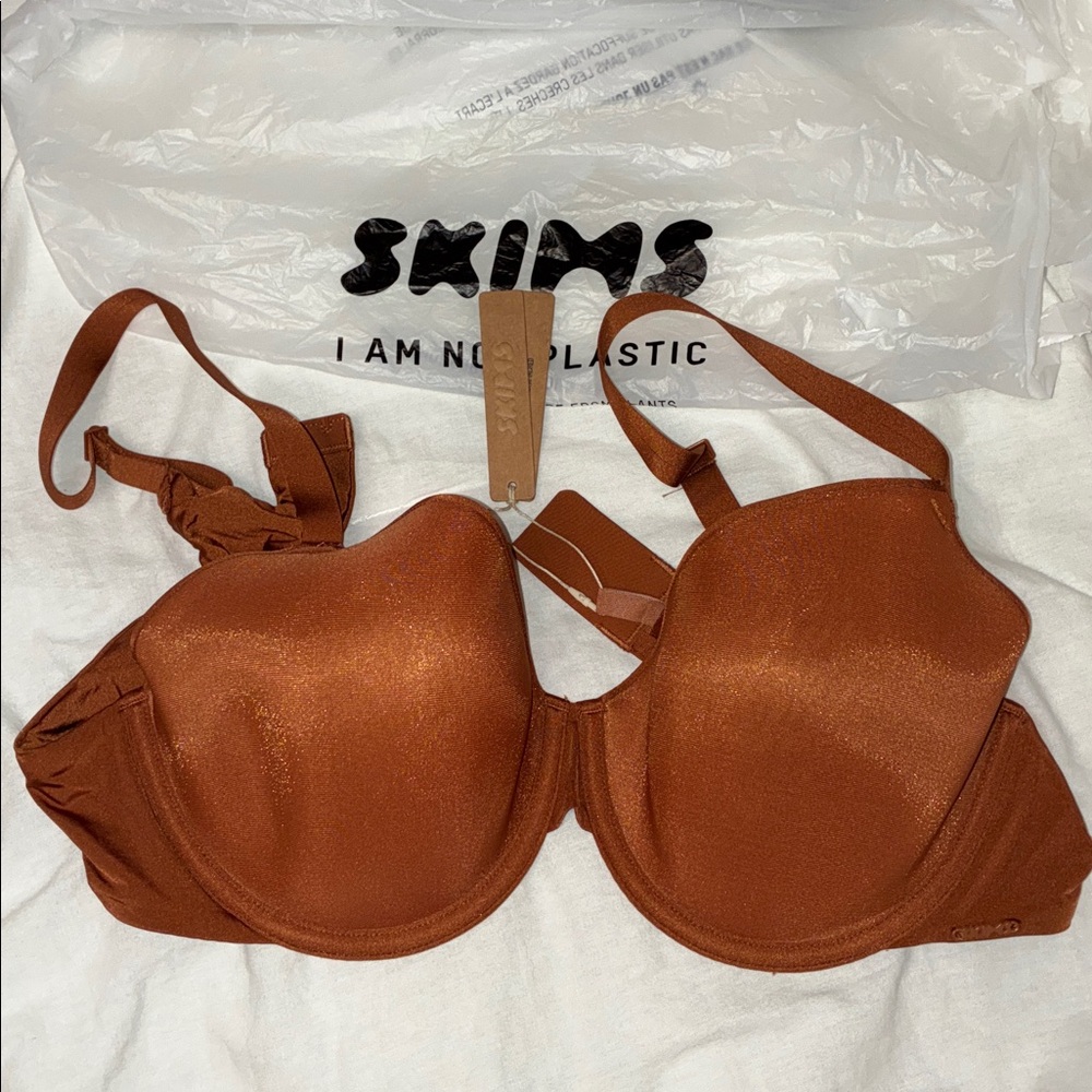 SKIMS 44 A Bronze Weightless DEMI BRA